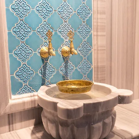 Royal Capital Thermal & 3* بورصة